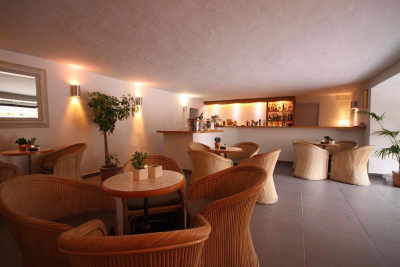 Eden Park Hotel Serriera  Екстериор снимка